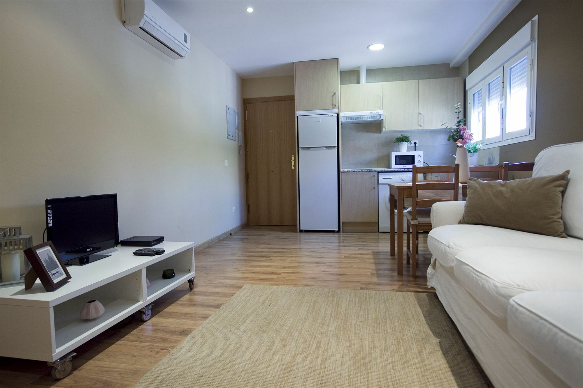 Apartamentos Apr Numancia Madrid Buitenkant foto