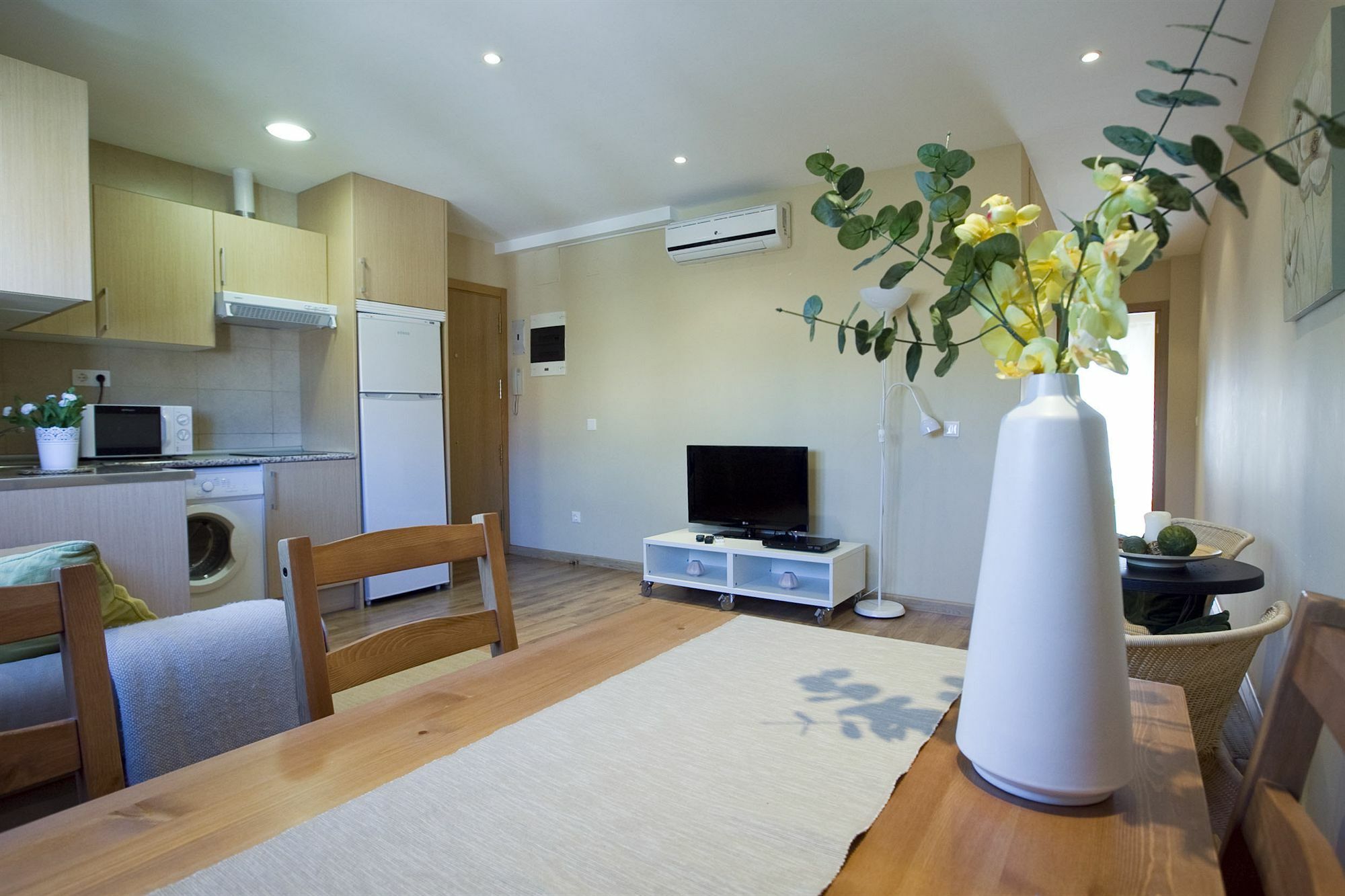Apartamentos Apr Numancia Madrid Buitenkant foto